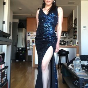 Badgley Mischka midnight blue V-neck sequin gown